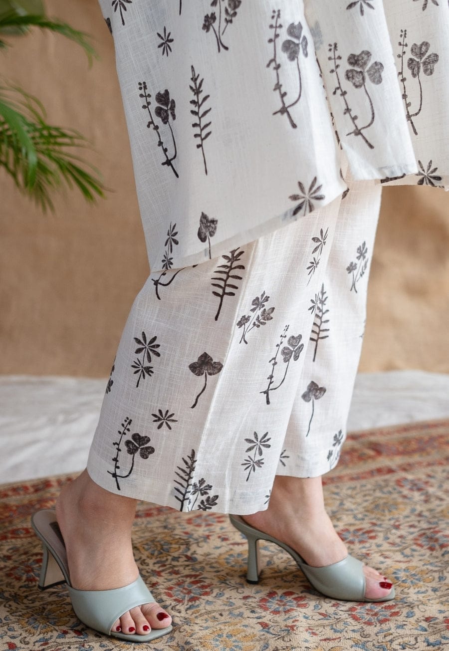 Liiyana Ivory Printed Cotton Kurti Set 2pcs