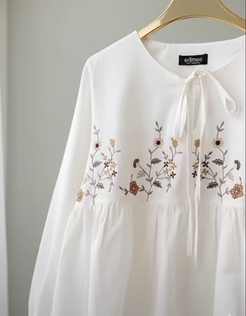 Liiyana Floral Embroidered Tunic Top